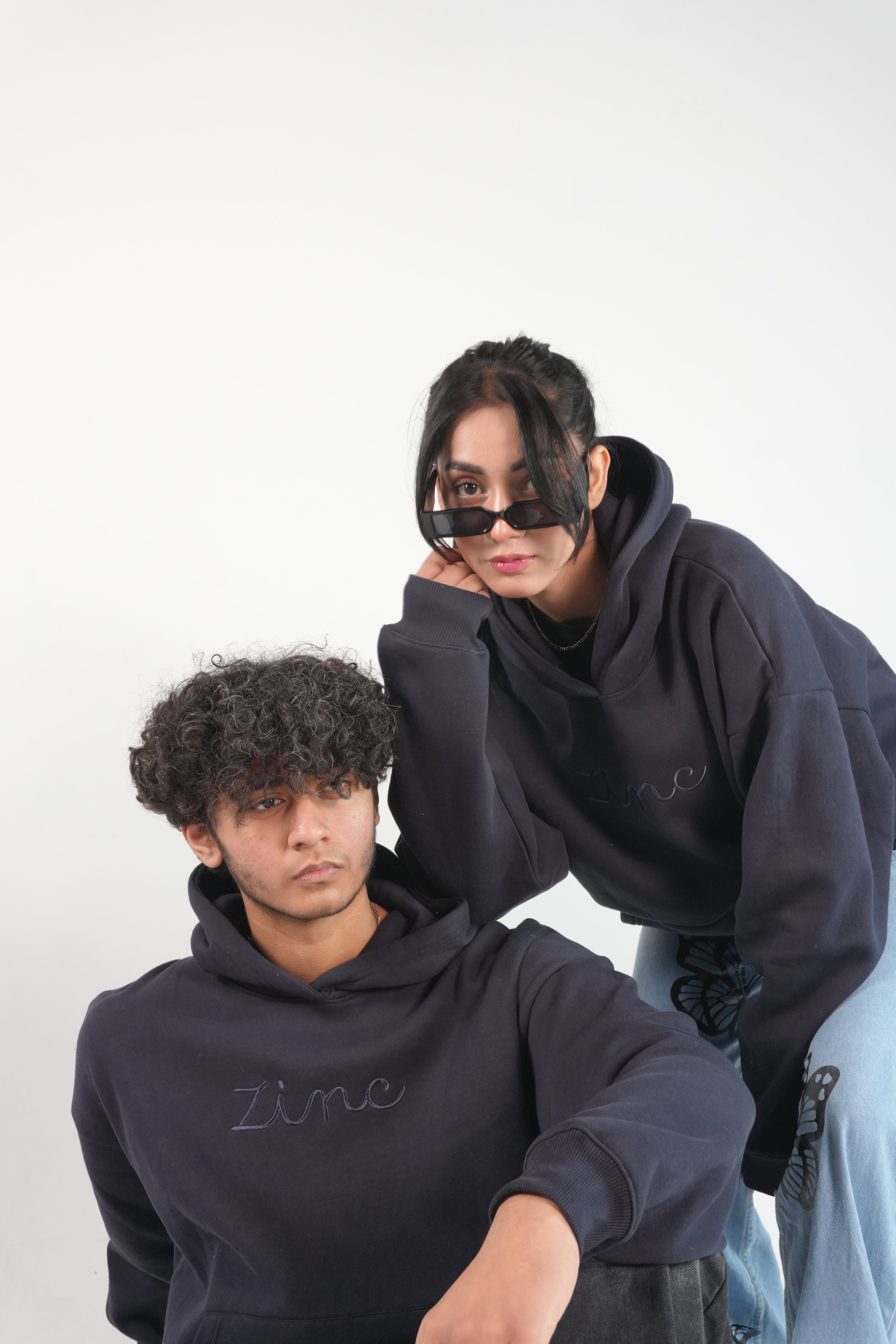 navy blue oversized-hoodie
